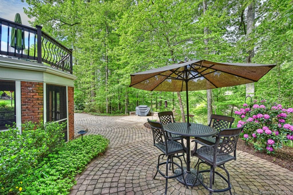 1124 Porters Pond Lane Matthews NC 28105
