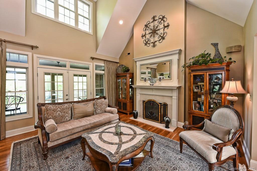 1124 Porters Pond Lane Matthews NC 28105