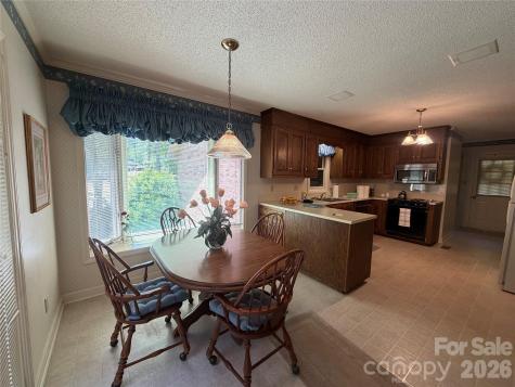 605 Queens Road Cherryville NC 28021