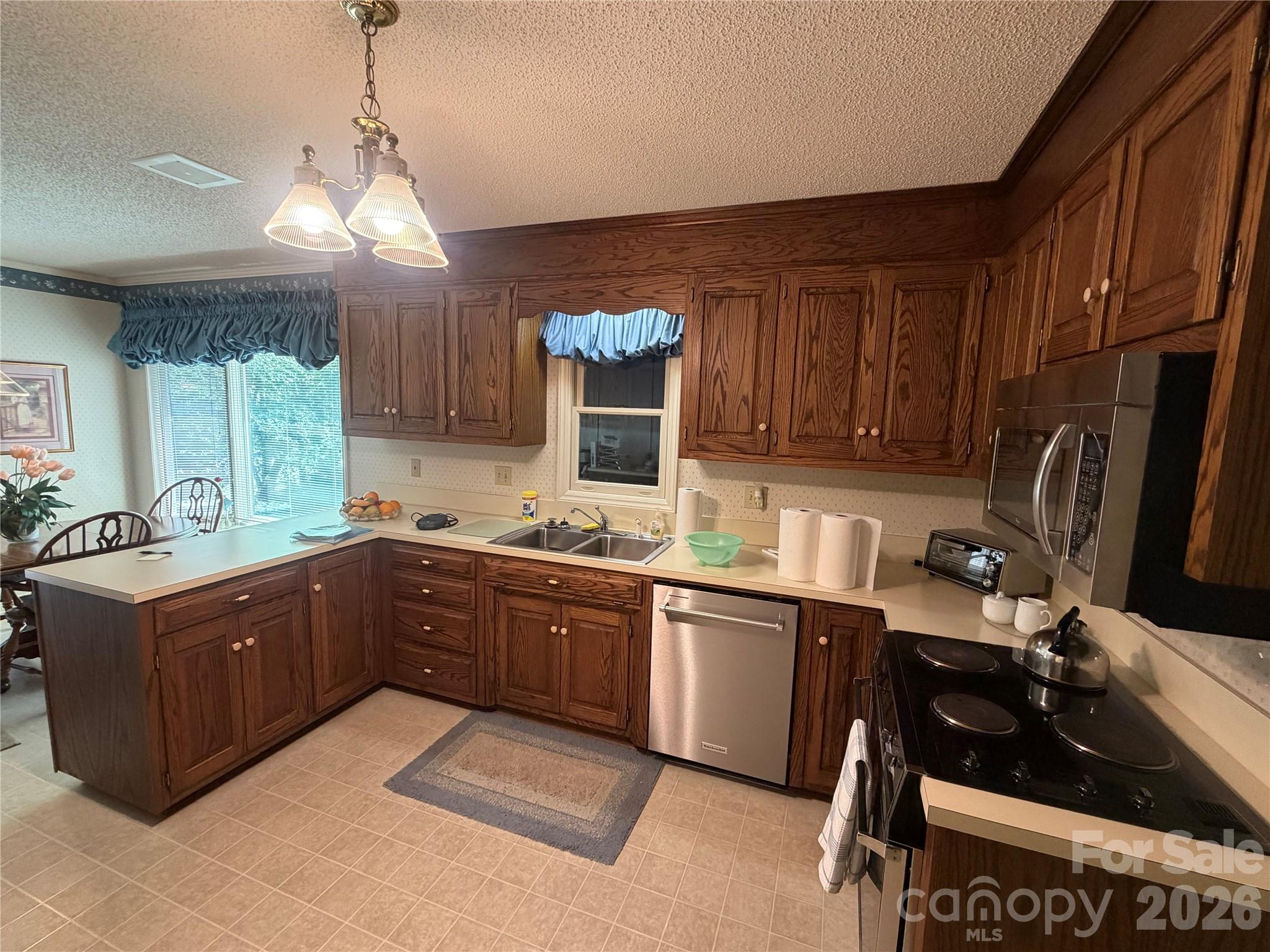605 Queens Road Cherryville NC 28021