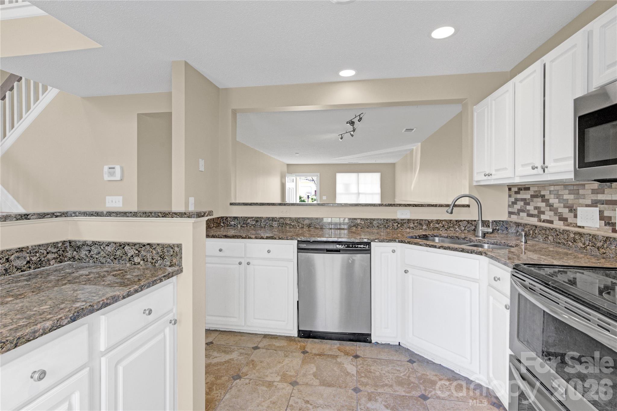 8772 Robinson Forest Drive Charlotte NC 28277