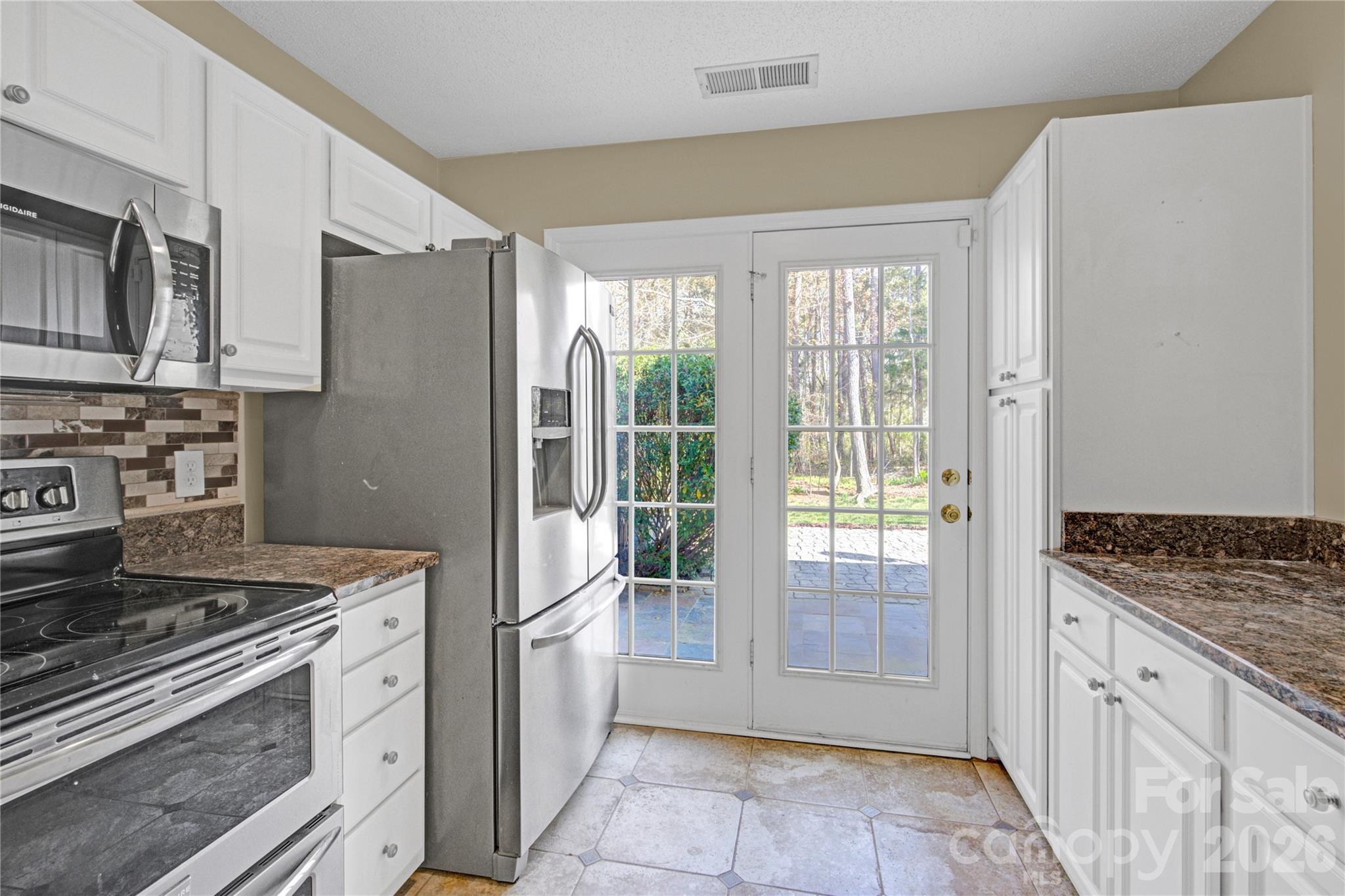 8772 Robinson Forest Drive Charlotte NC 28277