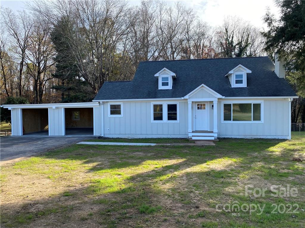 2752 Peachtree Road Statesville NC 28625