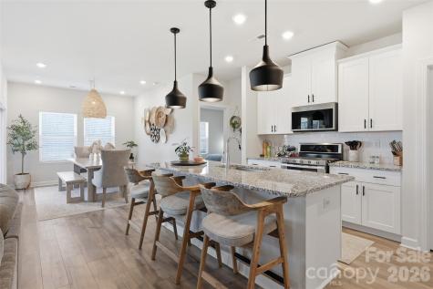 4915 Trigney Court Charlotte NC 28214