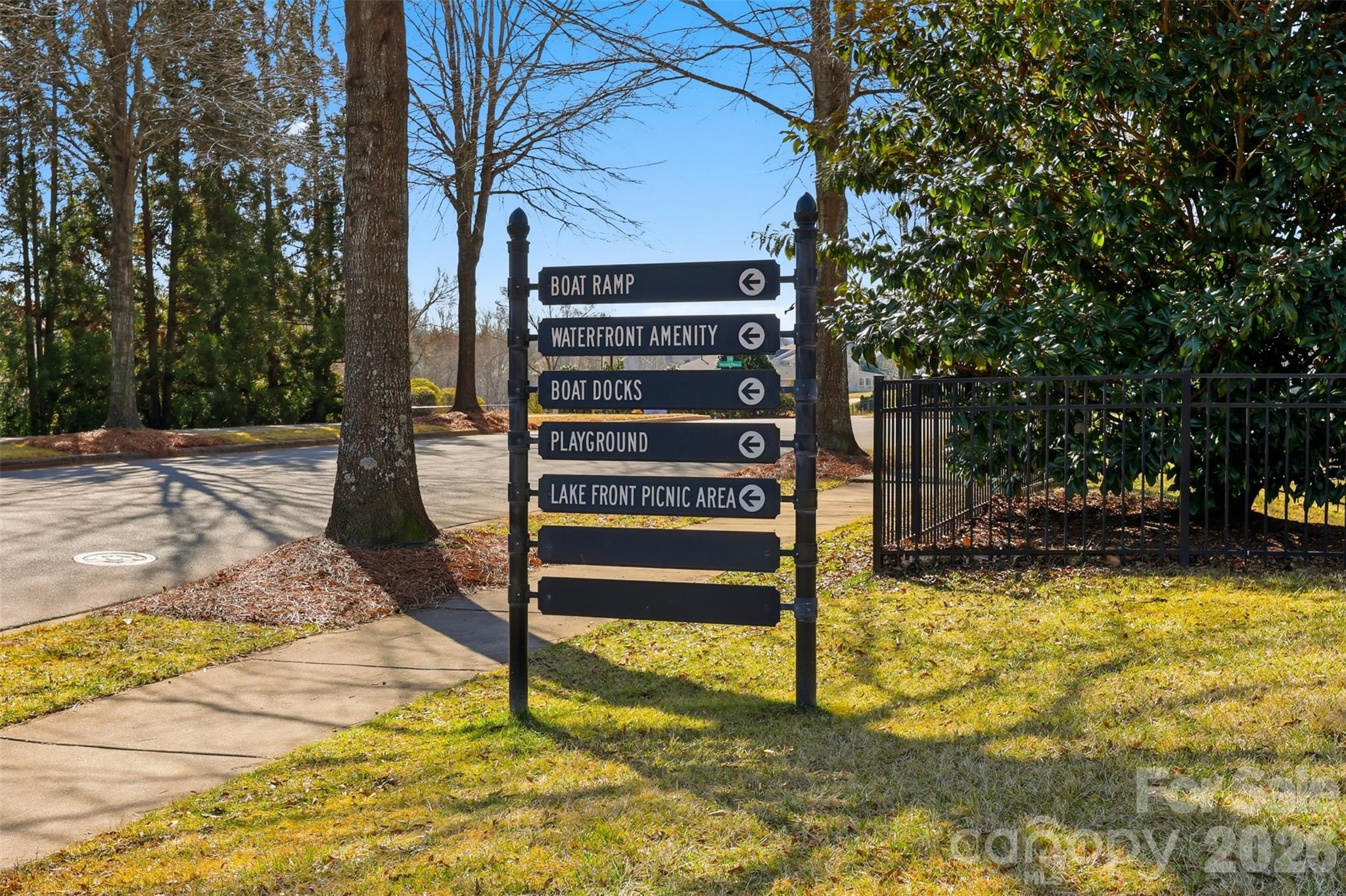 4915 Trigney Court Charlotte NC 28214
