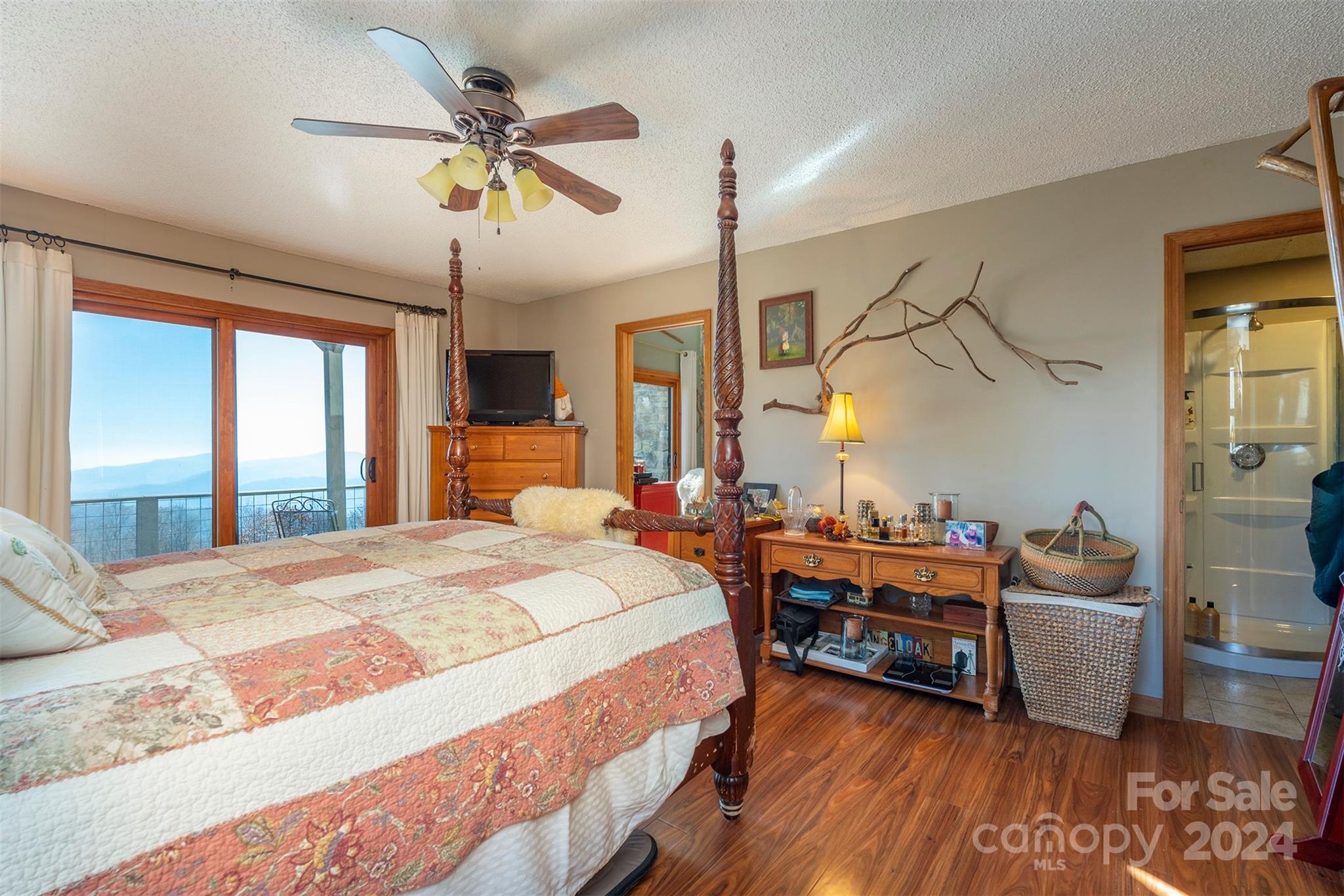 36 Randall Drive Fairview NC 28730