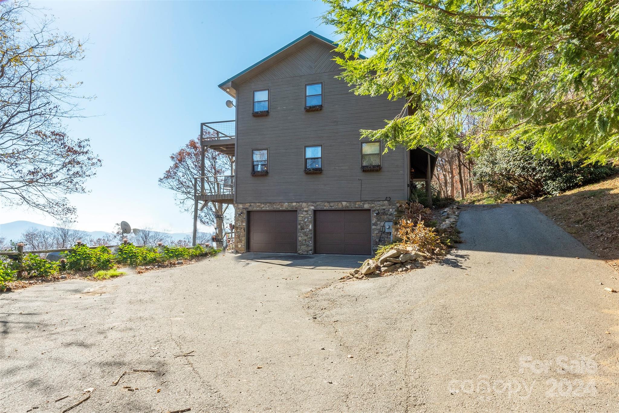 36 Randall Drive Fairview NC 28730