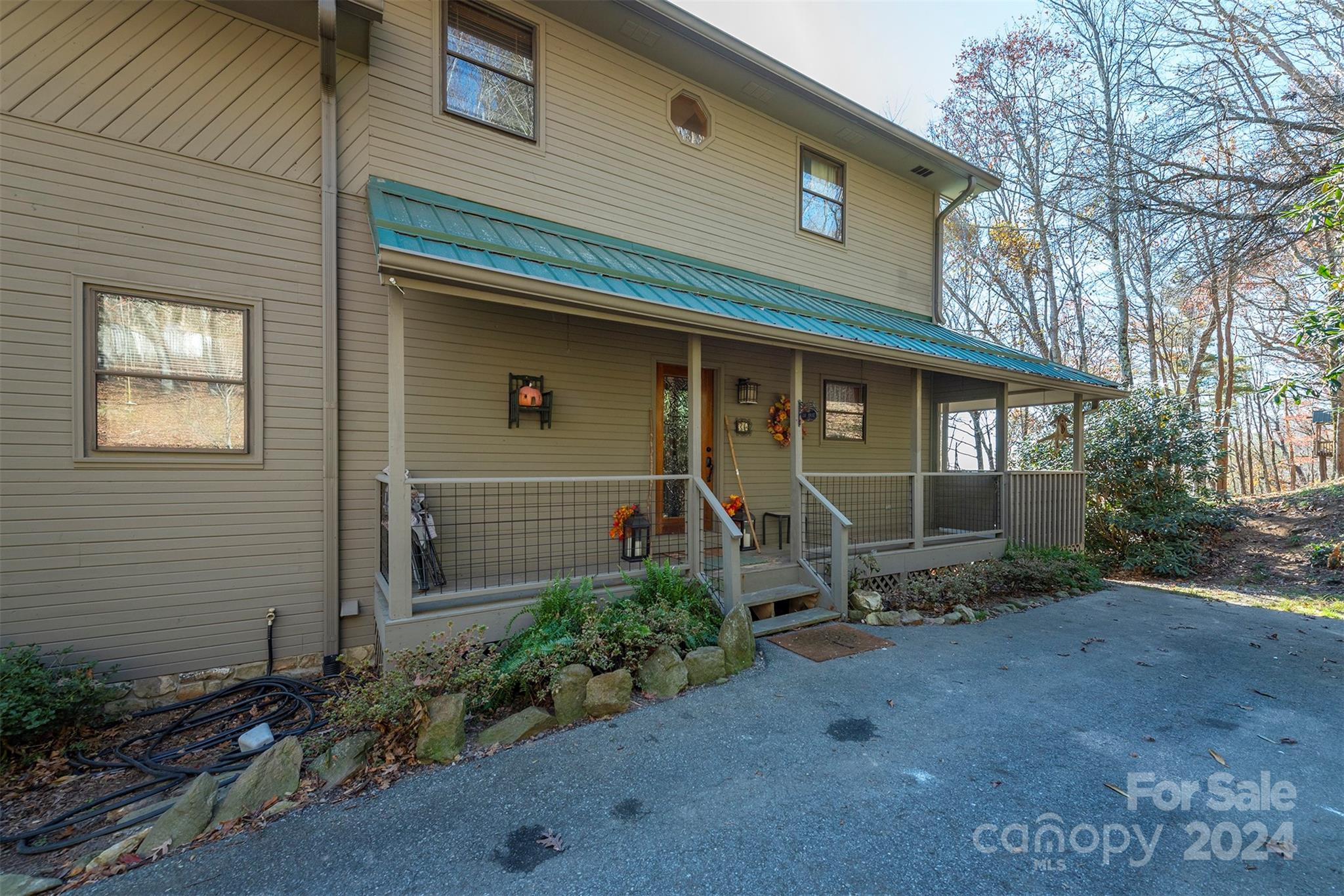 36 Randall Drive Fairview NC 28730