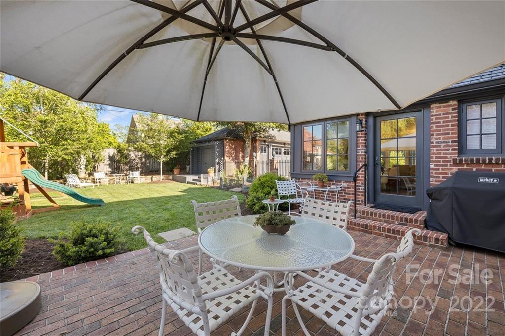 76 Kimberly Avenue Asheville NC 28804
