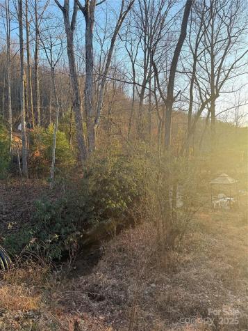 2828 E Pine Street Mount Airy NC 27030