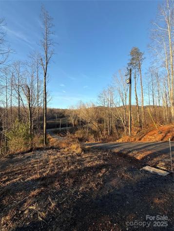 2828 E Pine Street Mount Airy NC 27030