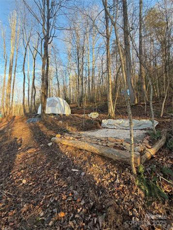 2828 E Pine Street Mount Airy NC 27030
