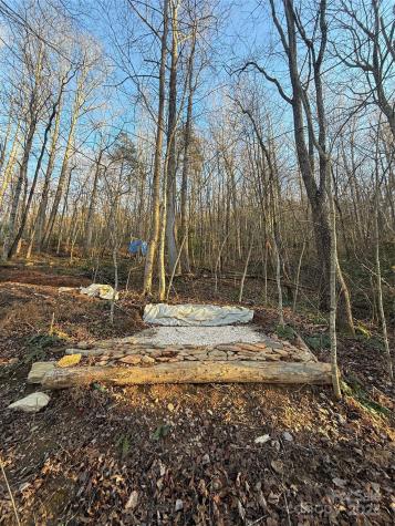 2828 E Pine Street Mount Airy NC 27030
