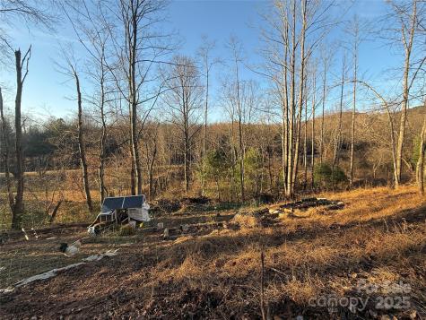 2828 E Pine Street Mount Airy NC 27030