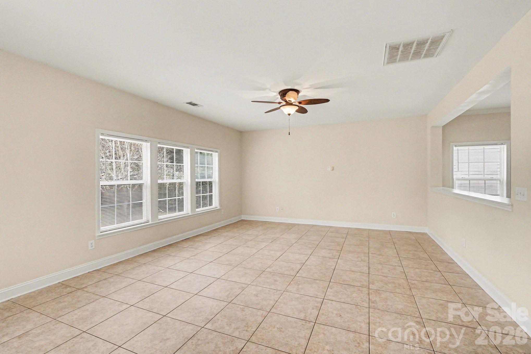 10926 Kinnairds Street Charlotte NC 28278