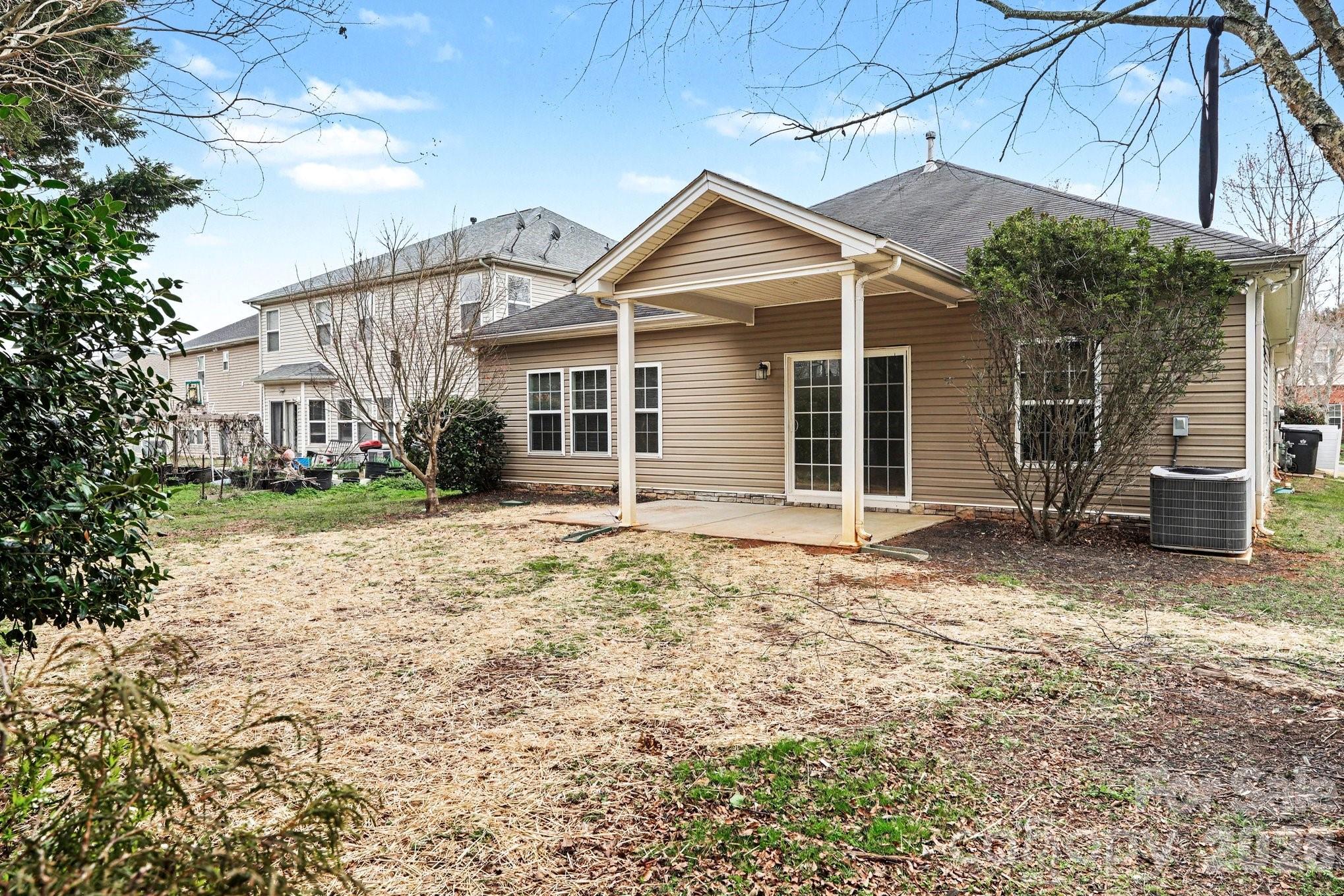 10926 Kinnairds Street Charlotte NC 28278