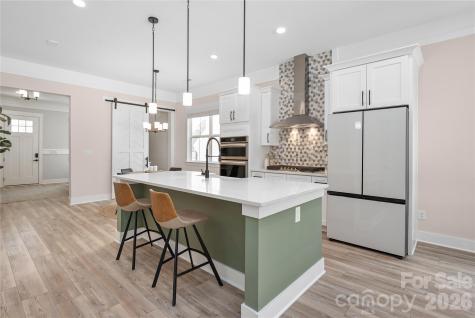 1027 Masefield Avenue Matthews NC 28105