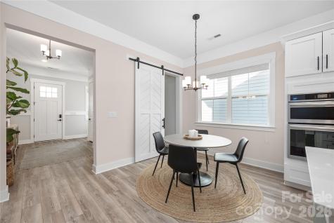 1027 Masefield Avenue Matthews NC 28105