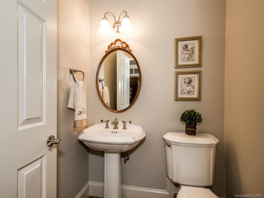 6415 Lundin Links Lane Charlotte NC 28277