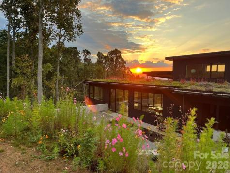 122 Elk Wallow Trail Asheville NC 28804