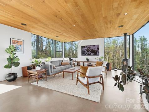 122 Elk Wallow Trail Asheville NC 28804