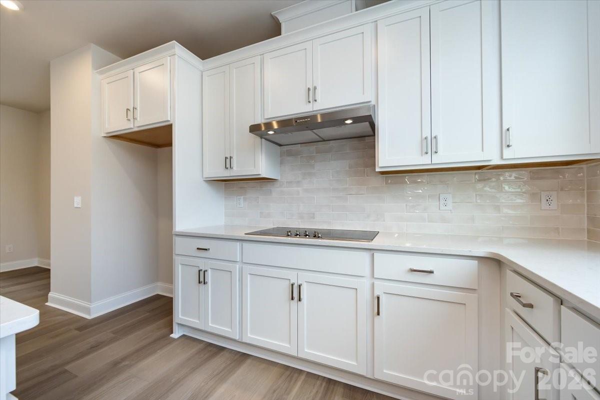 909 Archway Lane Charlotte NC 28217