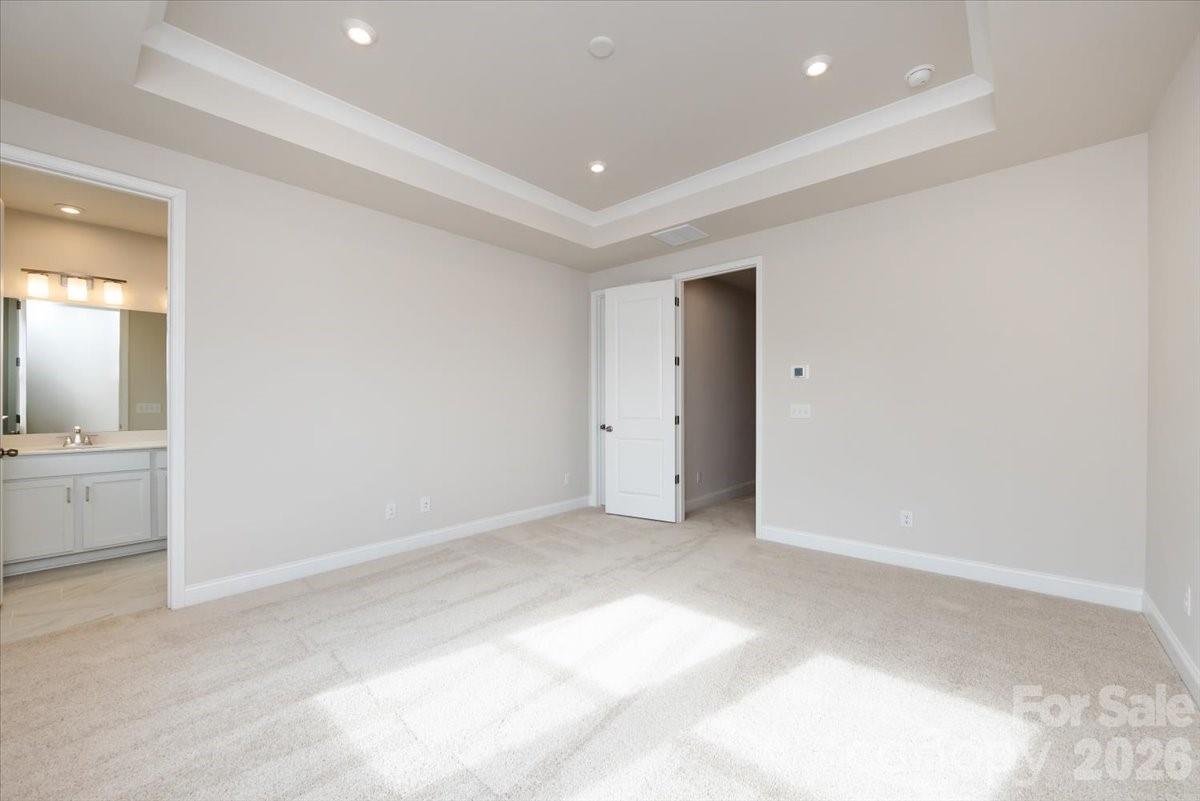 909 Archway Lane Charlotte NC 28217