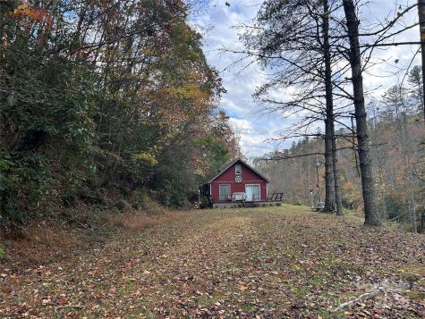 362 Melton Branch Road Bakersville NC 28705