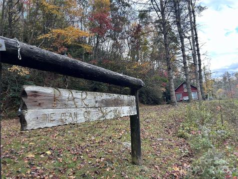 362 Melton Branch Road Bakersville NC 28705