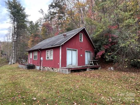 362 Melton Branch Road Bakersville NC 28705