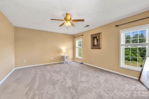 461 Doctors Street Sparta NC 28675