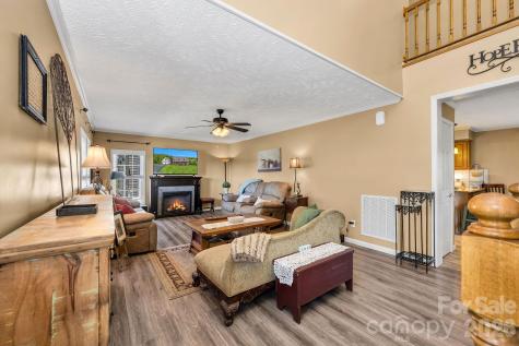 461 Doctors Street Sparta NC 28675