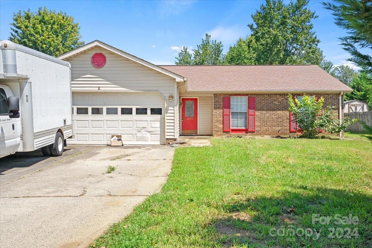 4206 Coopersdale Road Charlotte NC 28273