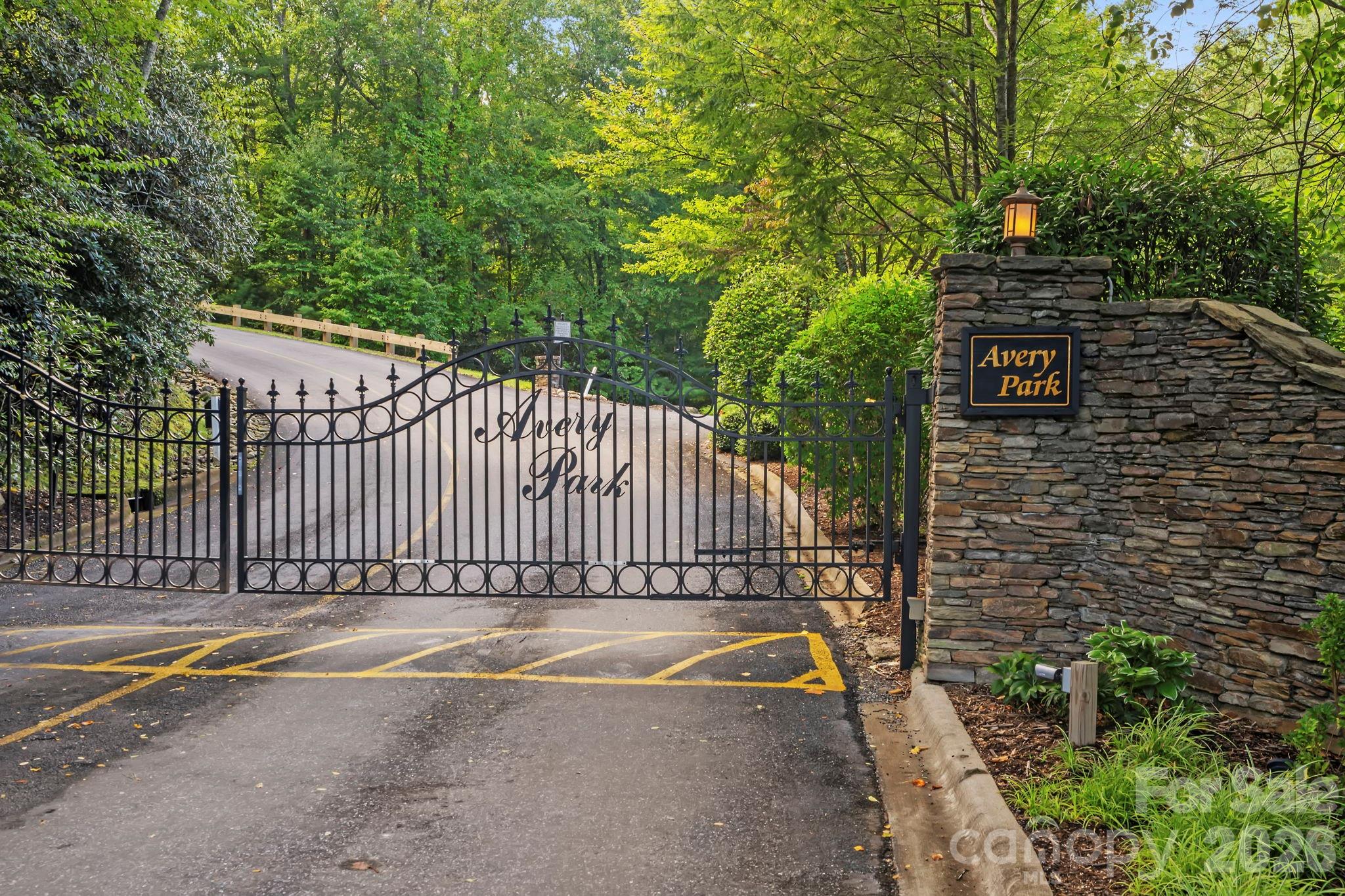 455 Bluemist Way Arden NC 28704
