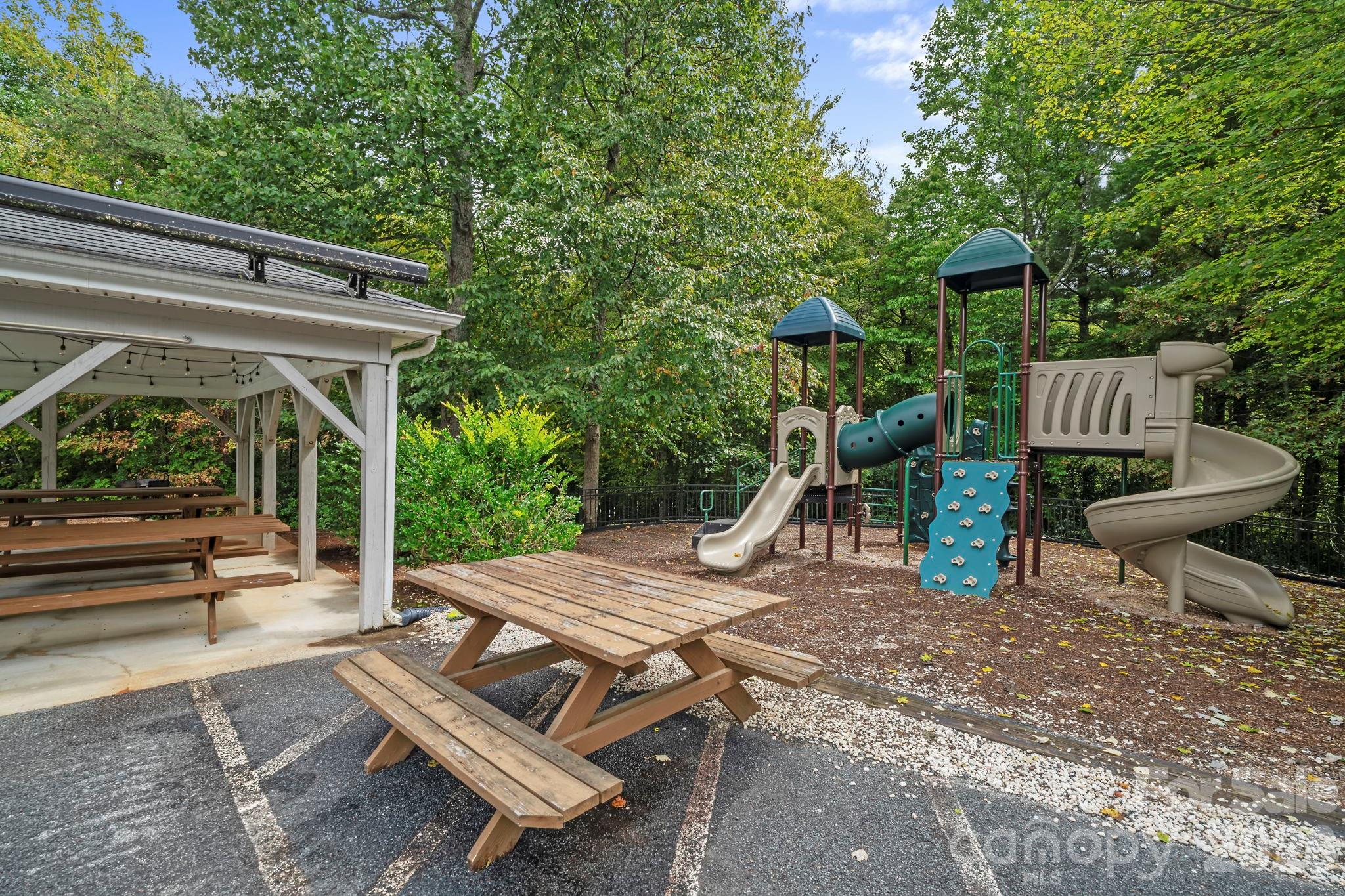 455 Bluemist Way Arden NC 28704