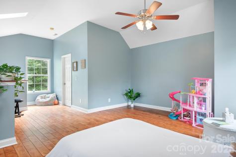 1823 N Ingleside Farm Road Iron Station NC 28080