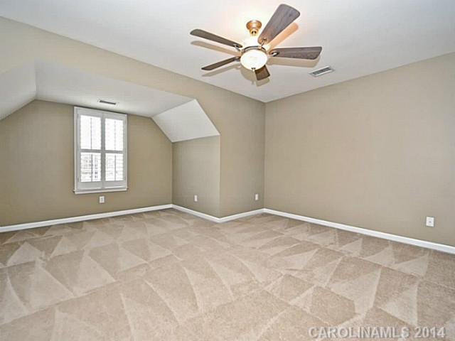 11329 Corliss Avenue Charlotte NC 28277
