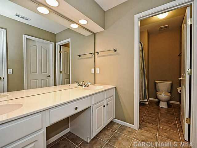11329 Corliss Avenue Charlotte NC 28277