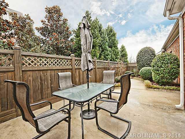 11329 Corliss Avenue Charlotte NC 28277