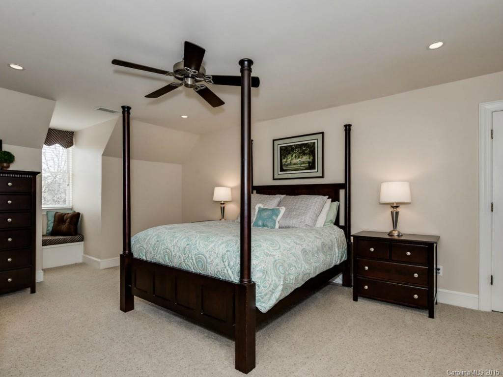 2322 Hemby Place Charlotte NC 28270