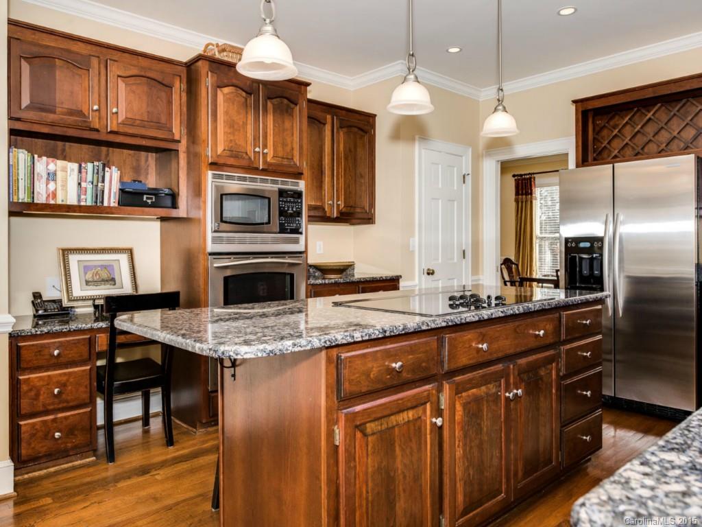 2322 Hemby Place Charlotte NC 28270
