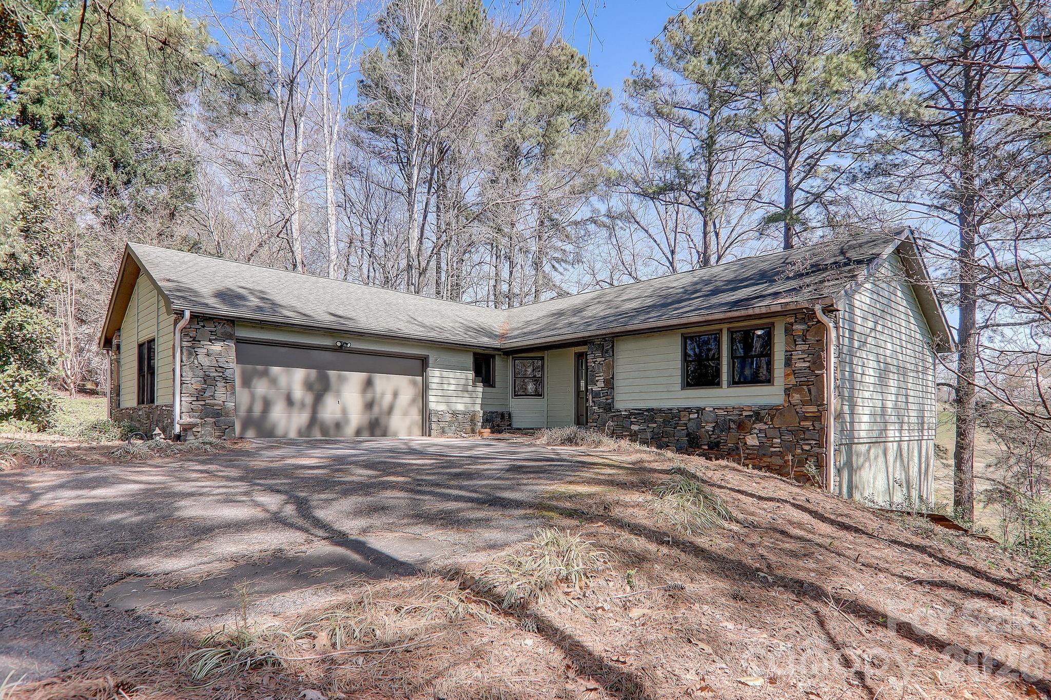225 Sheepnose Drive Lake Lure NC 28746