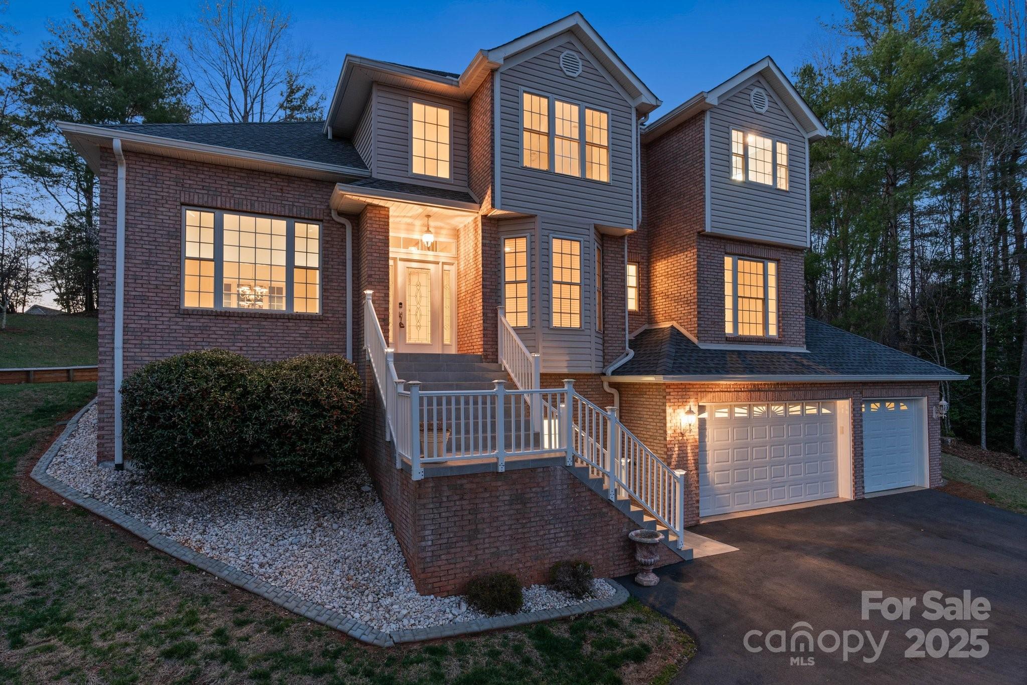 5774 Crown Terrace Hickory NC 28601