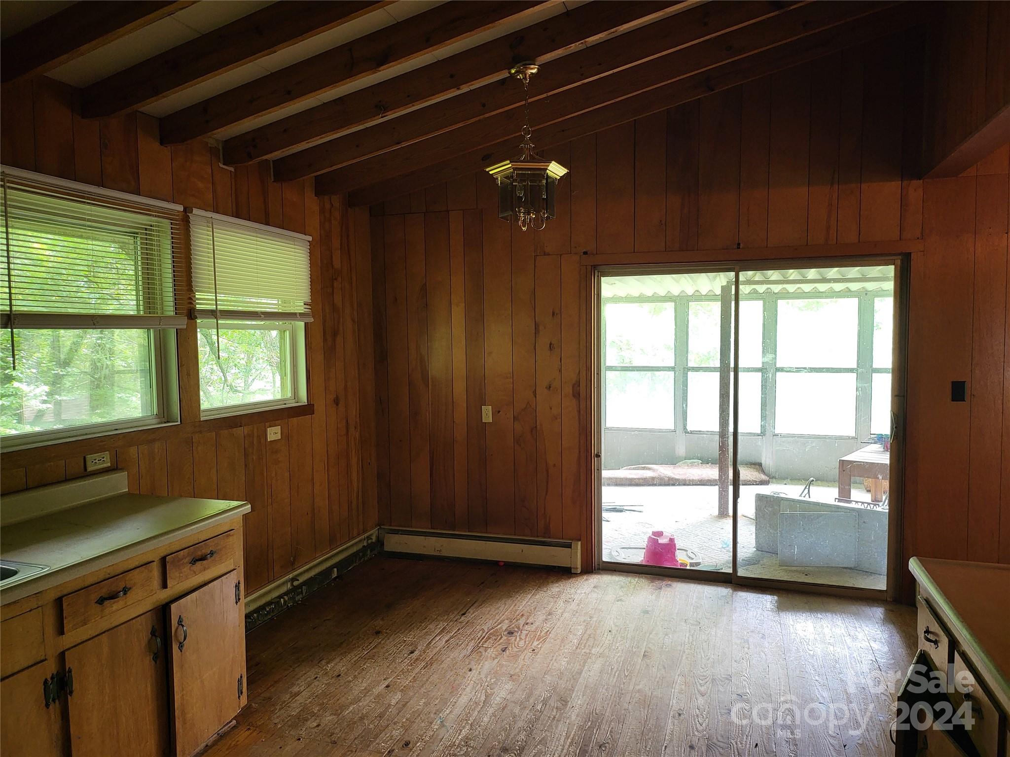 2086 Walnut Hollow Road Brevard NC 28712