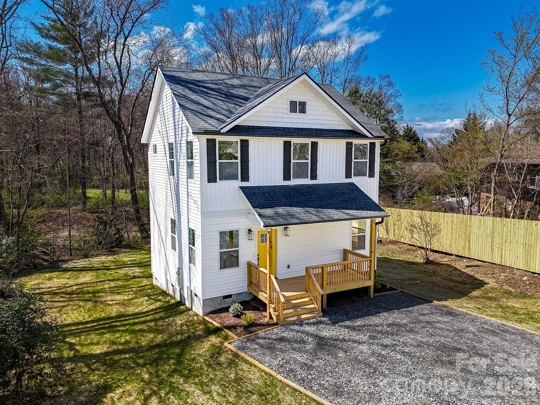 174 Atwood Drive Hendersonville NC 28791