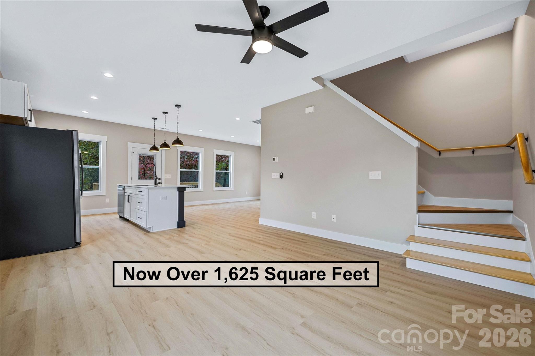 174 Atwood Drive Hendersonville NC 28791