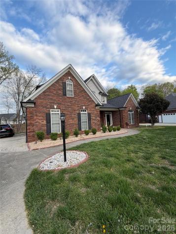 7901 Tottenham Drive Harrisburg NC 28075