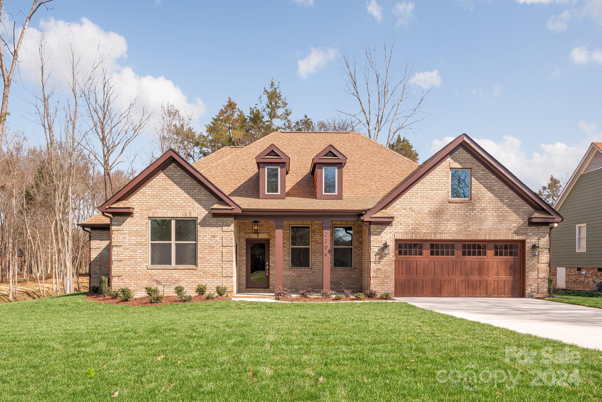 2306 Jon Chris Drive Harrisburg NC 28075