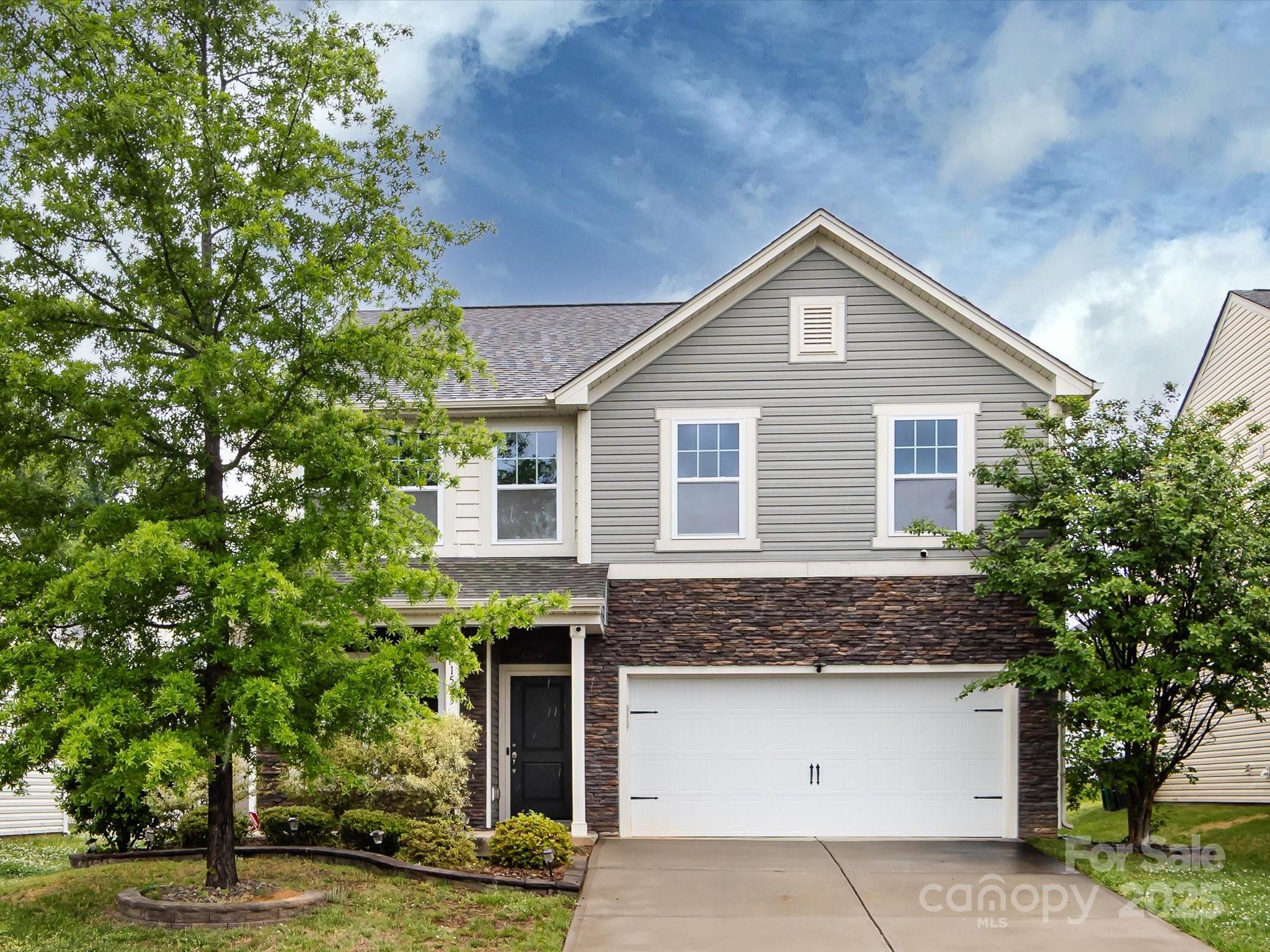 1523 Loropetalum Road Charlotte NC 28215