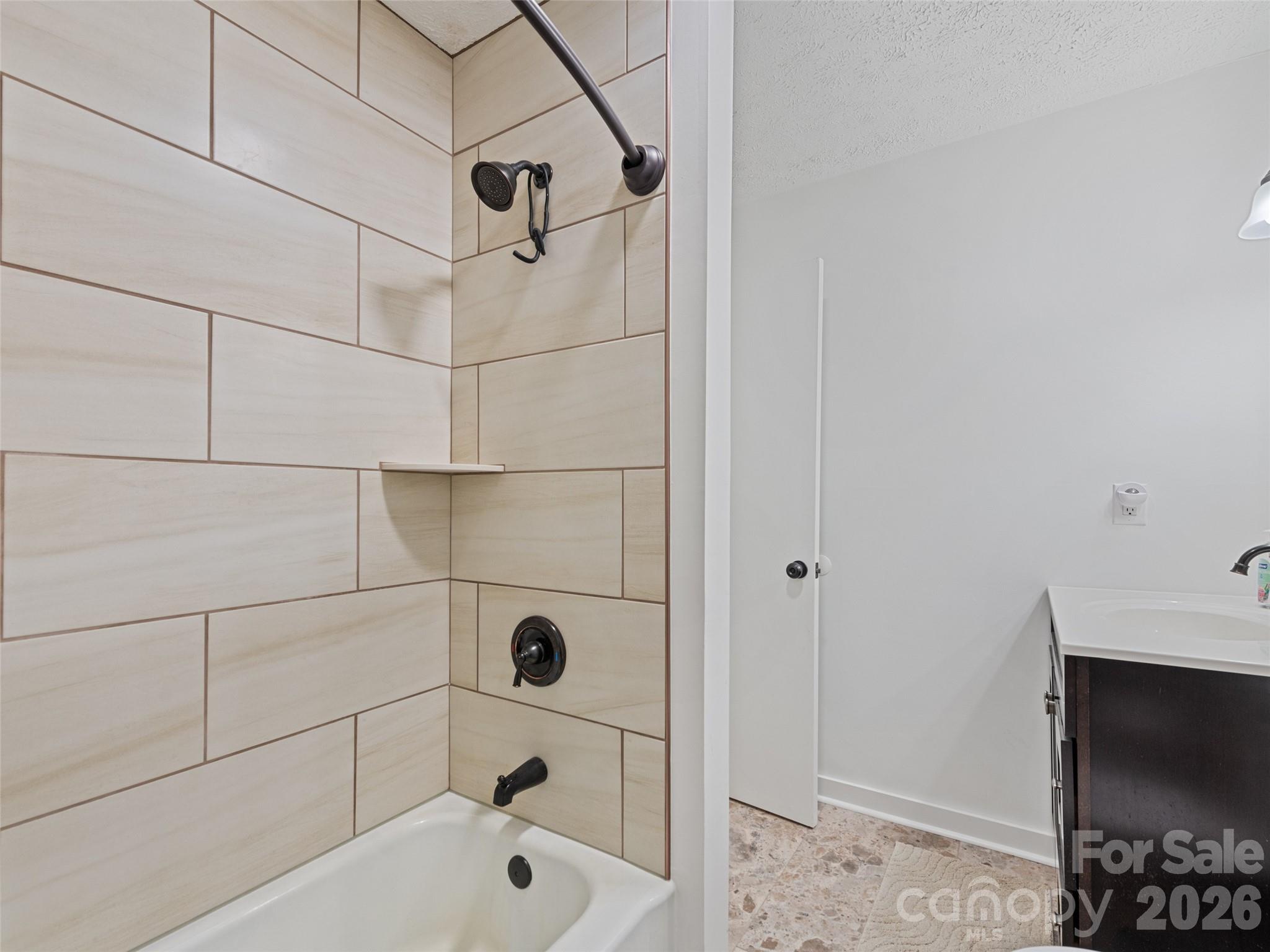 182 Fairway Hills Drive Waynesville NC 28786